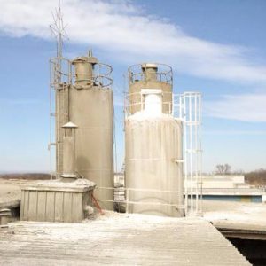 Cement holding, metal silos.